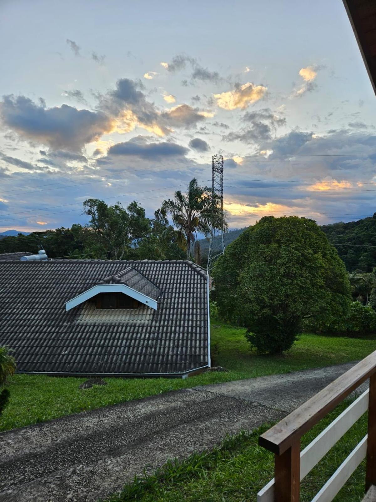 Chalé amanhecer Santo Antônio do Pinhal Exterior foto
